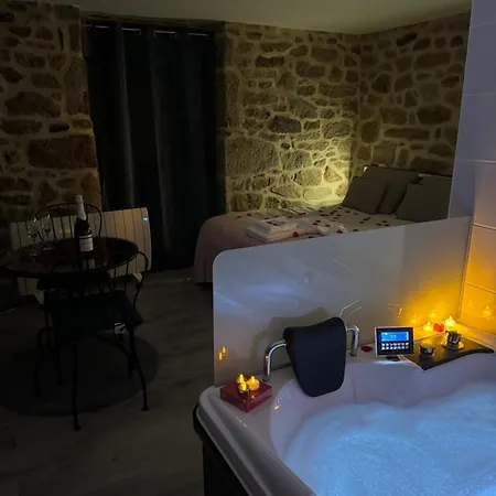 La Casita De Arribes 퍼모셀